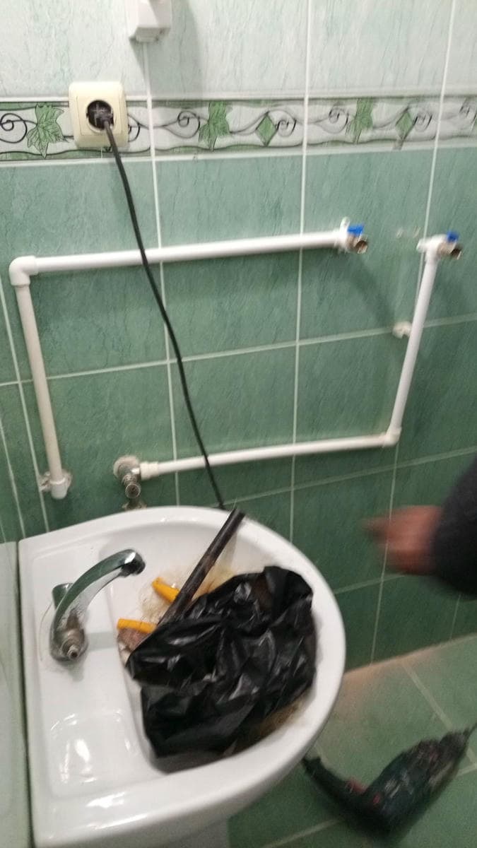 Lavabo tamir ve gider açma çalışması