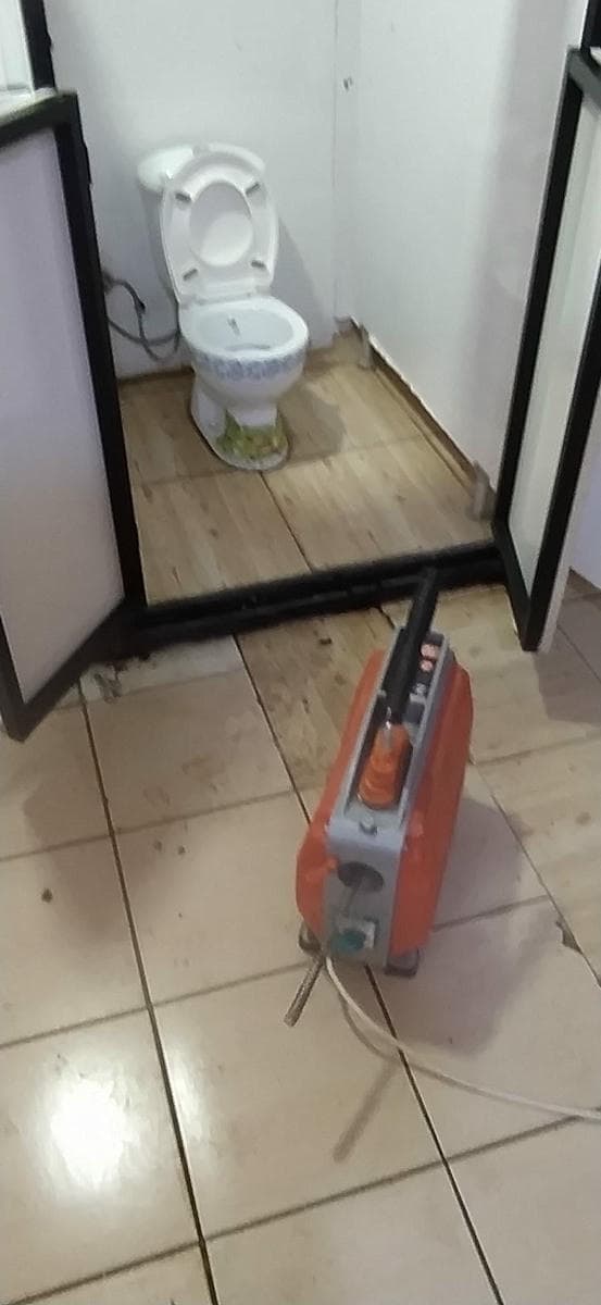 Tuvalet tıkanıklığı için iletişim